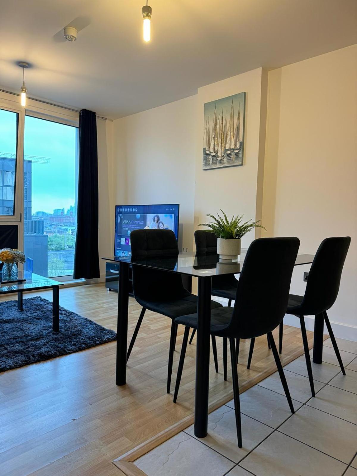 Spacious 2 Bedrooms Apartment In Stratford Λονδίνο Εξωτερικό φωτογραφία
