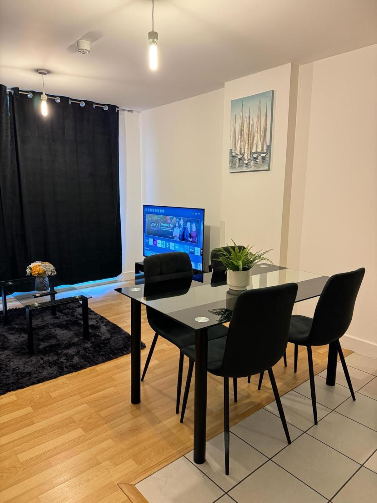 Spacious 2 Bedrooms Apartment In Stratford Λονδίνο Εξωτερικό φωτογραφία